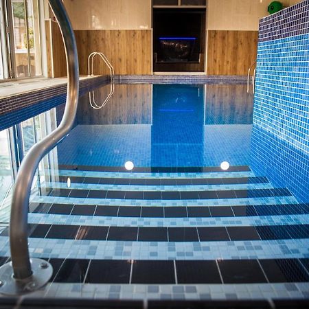 Heywood Spa Hotel Tenby Esterno foto