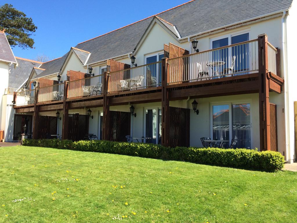 Heywood Spa Hotel Tenby Esterno foto