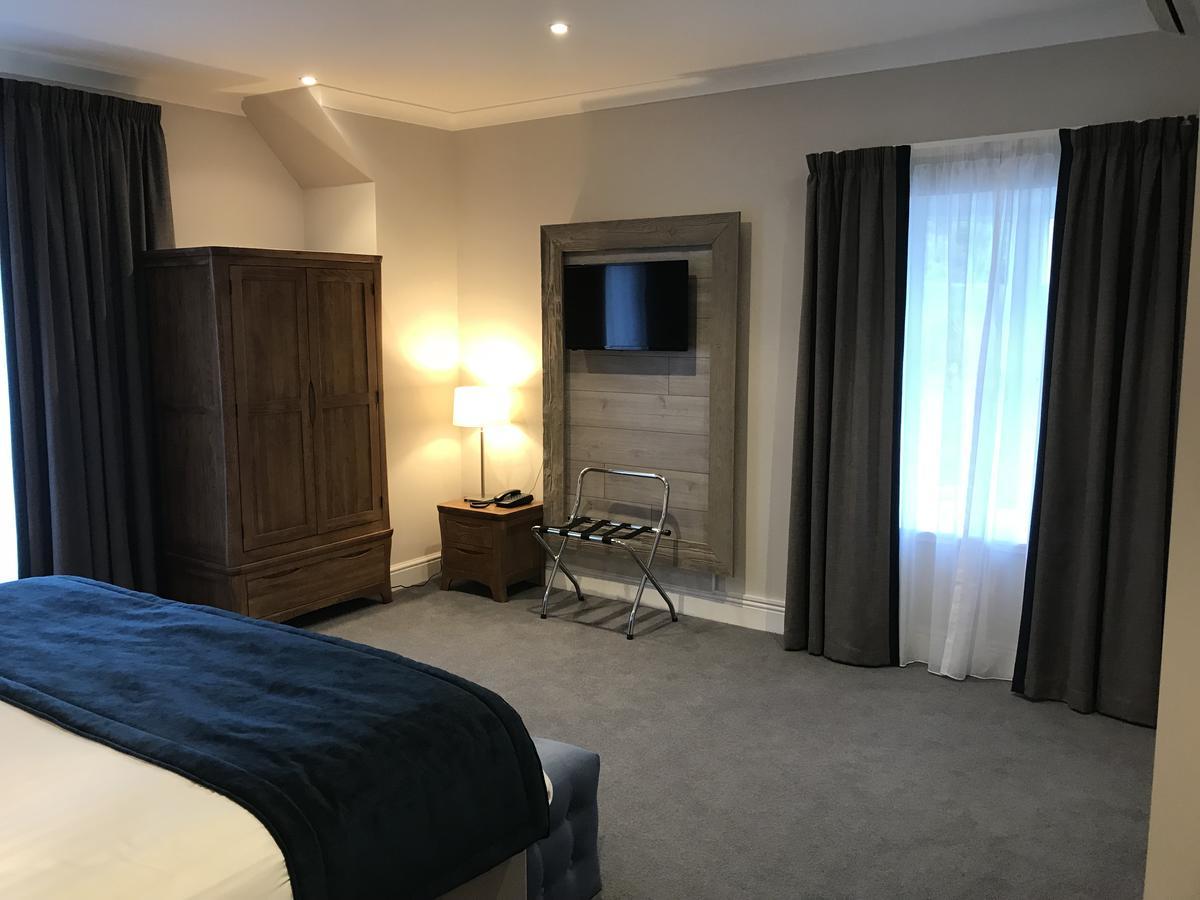 Heywood Spa Hotel Tenby Esterno foto