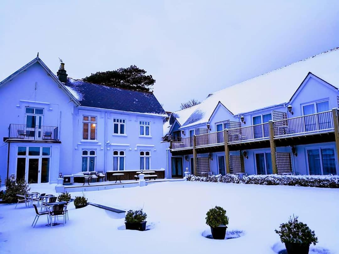 Heywood Spa Hotel Tenby Esterno foto