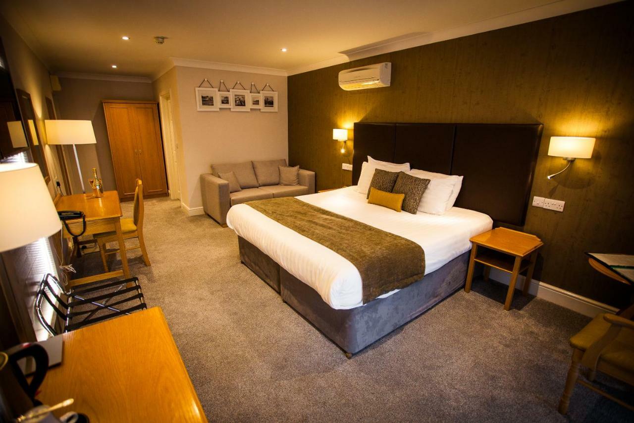 Heywood Spa Hotel Tenby Esterno foto