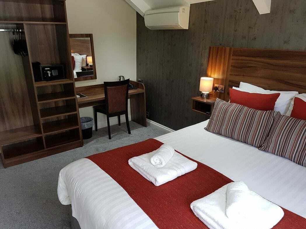 Heywood Spa Hotel Tenby Esterno foto